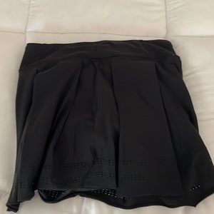 Ivviva by lululemon skirt